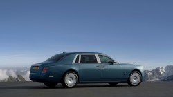 PHANTOM