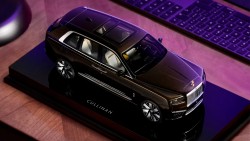 Модель колекцiйна "Rolls-Royce RR31LCI".